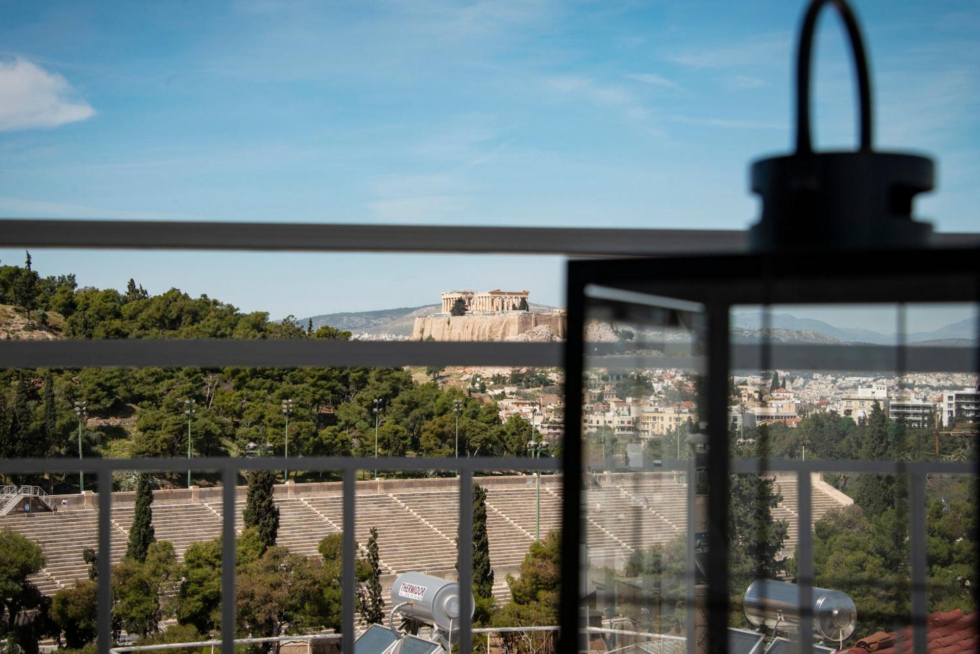 The Athenian Oasis Apartment ภายนอก รูปภาพ