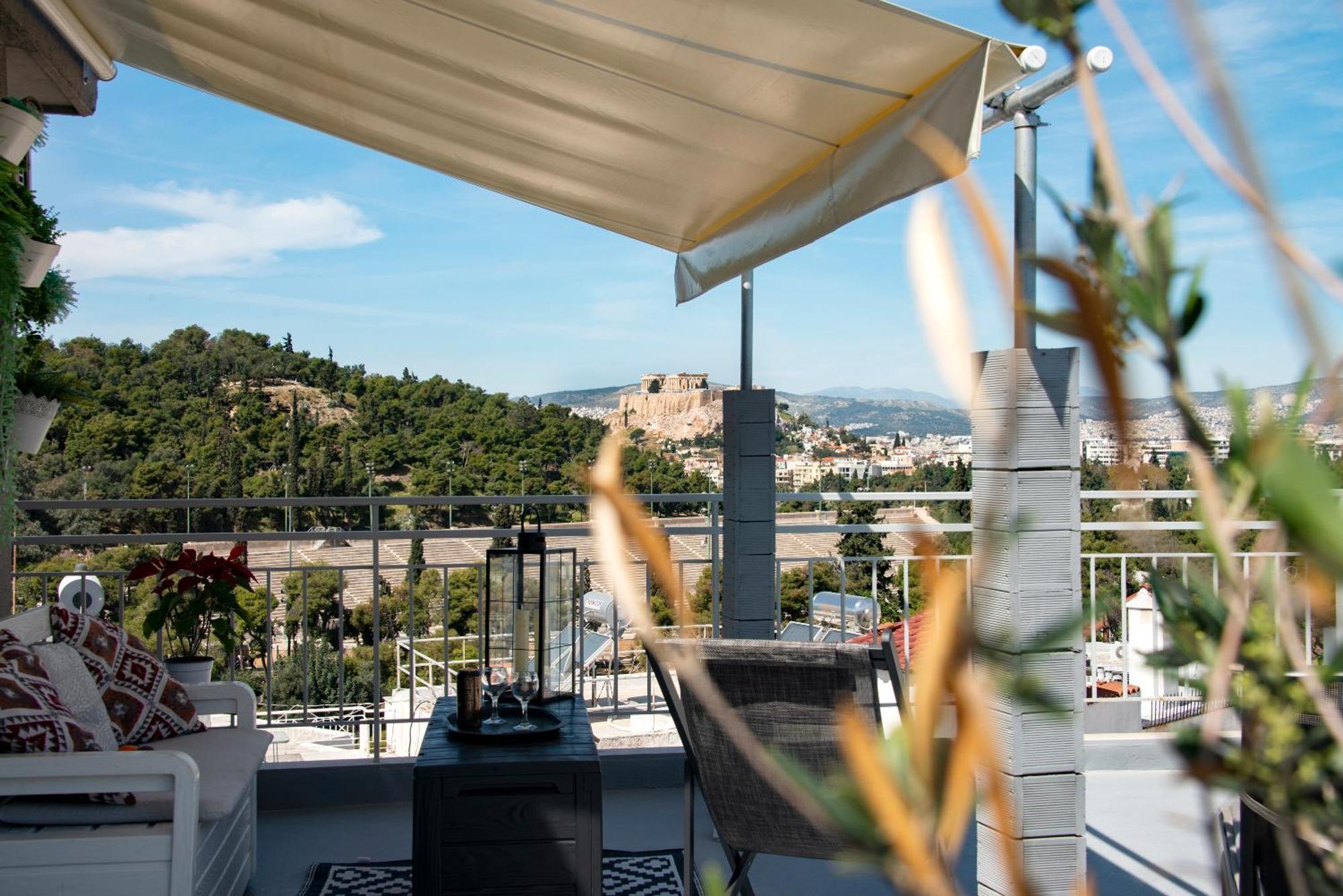 The Athenian Oasis Apartment ภายนอก รูปภาพ