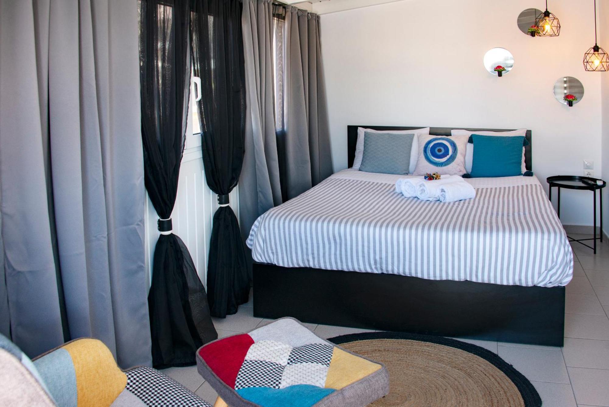 The Athenian Oasis Apartment ภายนอก รูปภาพ